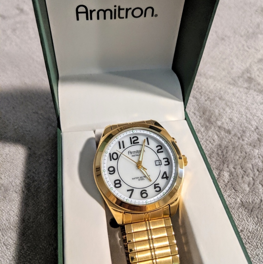 Men's watch